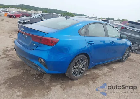 2024 Kia Forte Gt-Line из США, поврежденный, VIN 3KPF54AD6RE704647
